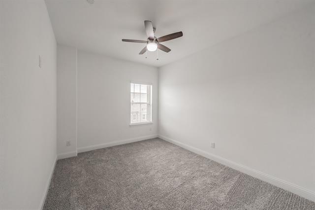 Building Photo - 4201 Shavano Dr
