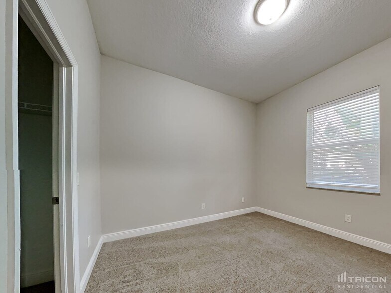 Building Photo - 4534 Highland Creek Dr