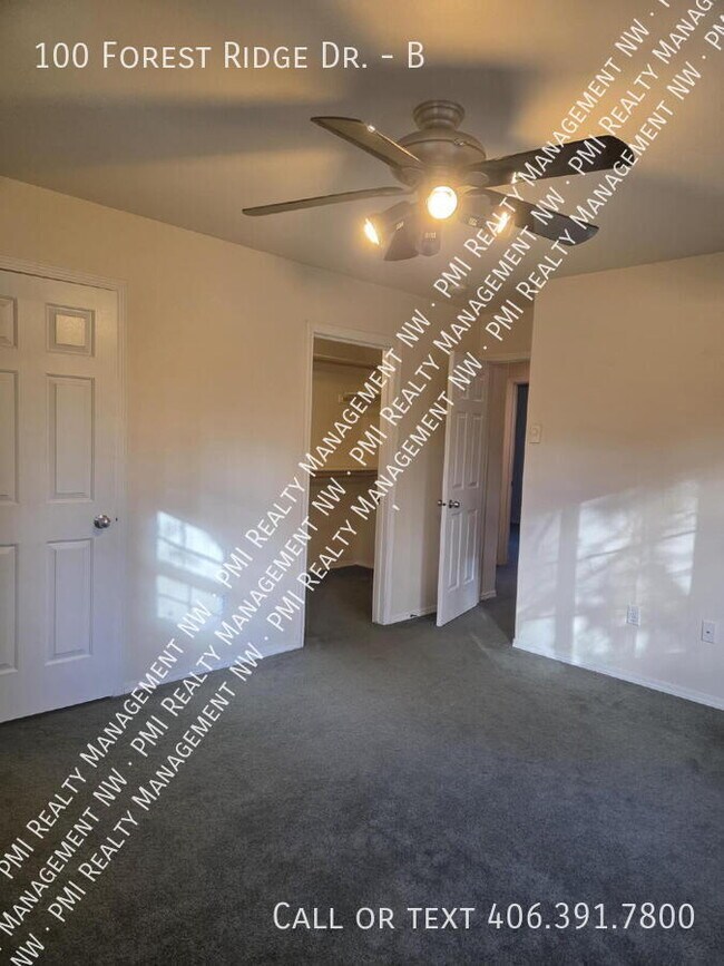 Building Photo - 100 Forest Ridge Dr