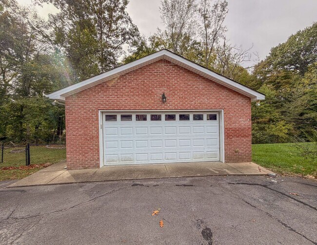 Building Photo - Coming Soon!