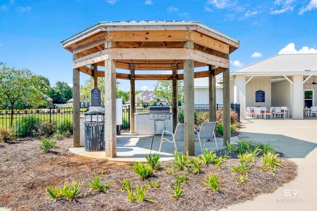 Building Photo - 24847 Smarty Jones Cir