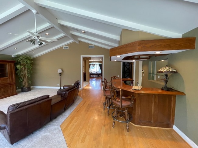 Building Photo - 19077 Oriente Dr