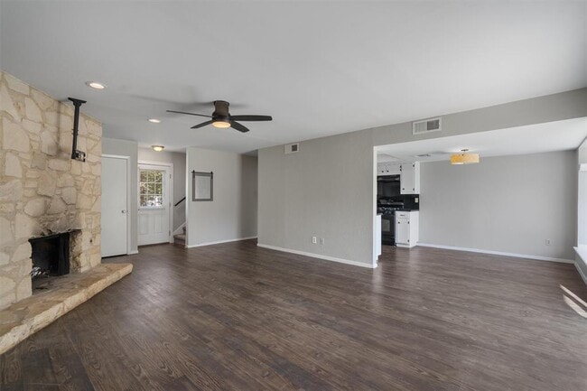 Building Photo - 8309 Beaver Brook Ln