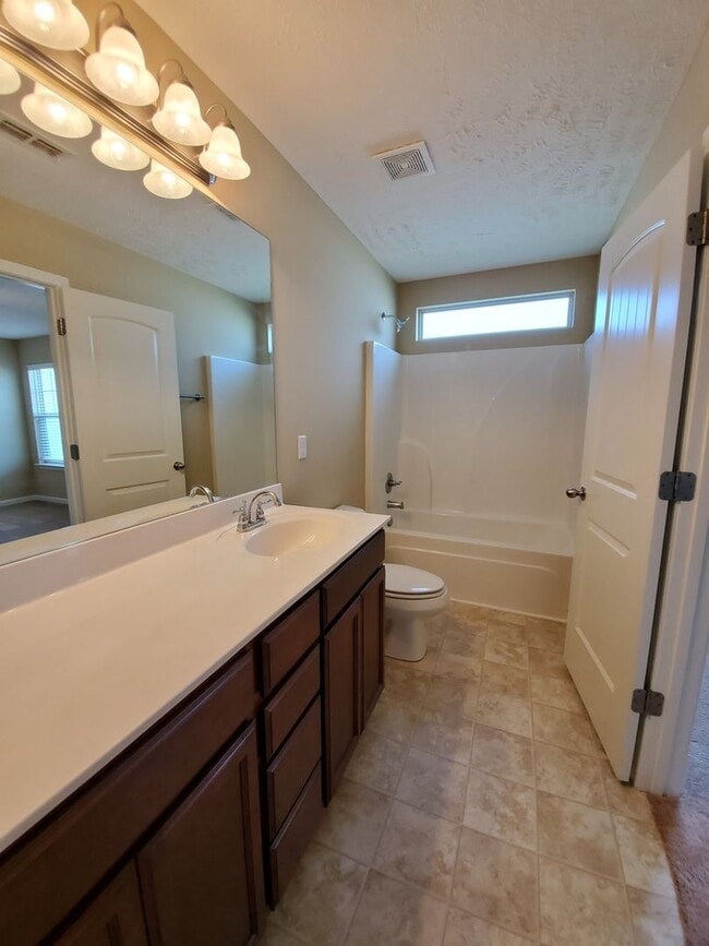 Building Photo - Lovely home in Murfreesboro for rent!