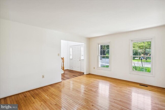 Building Photo - 18518 Gingerbread Ln