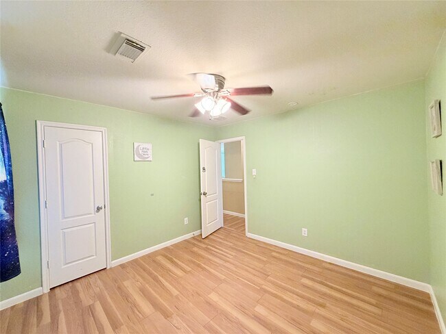 Building Photo - 2603 Skyview Trace Ct