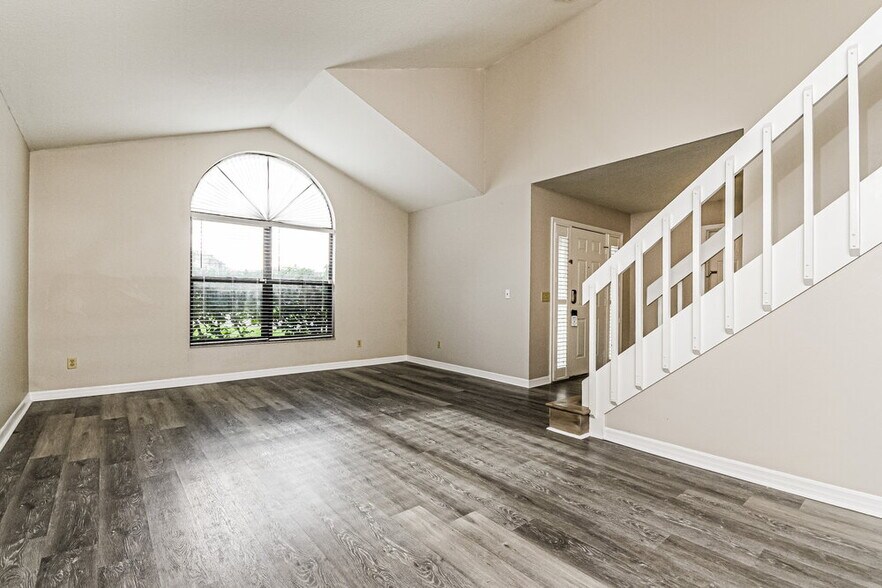 Building Photo - 2002 Kinder Ct