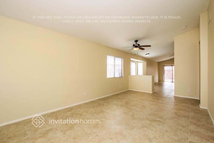 Building Photo - 16416 N 138th Ln