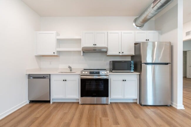 Building Photo - The Delaware: 2-Bedroom Apartment