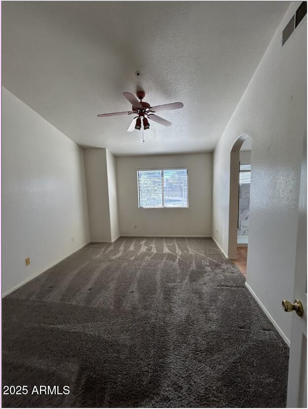 Building Photo - 624 S Crows Nest Dr