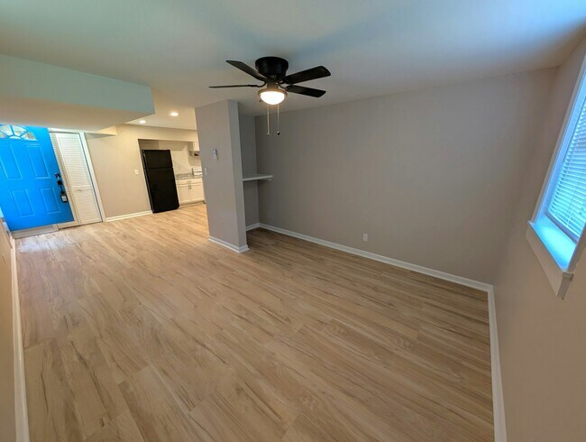 Building Photo - 538 Green St