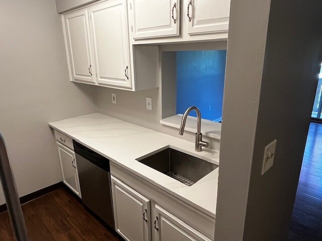 Building Photo - 5305 Ravens Crest Dr