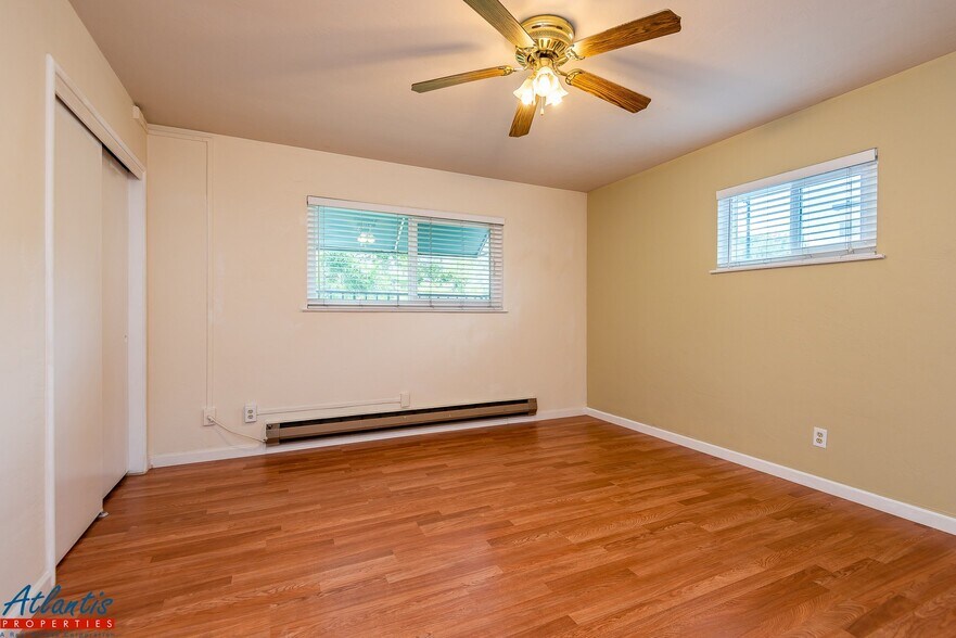 Building Photo - 420 S Third St