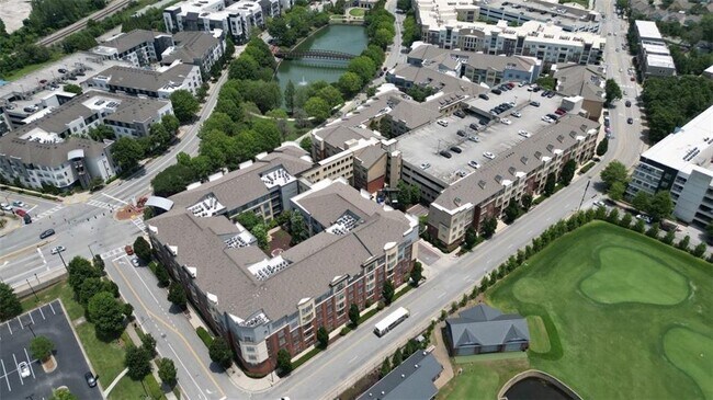 Building Photo - 400 17th St NW