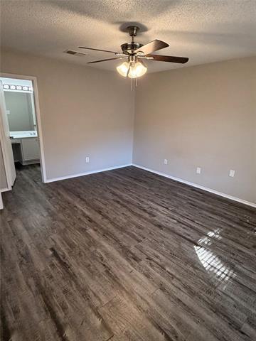 Building Photo - 6400 Fern Meadow Dr