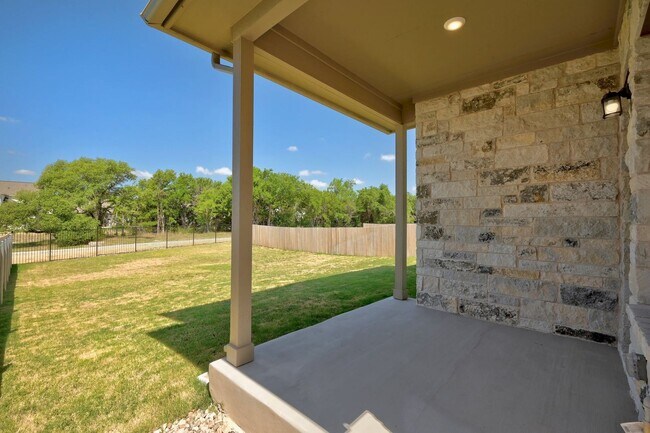 Building Photo - 3820 Brushy Creek Rd