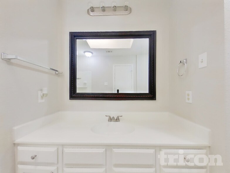 Building Photo - 2442 Antler Trail