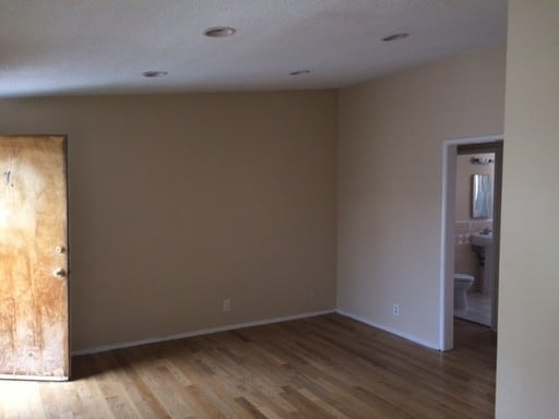 Building Photo - 3007 Rowena Ave