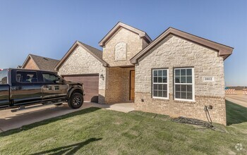 Building Photo - 3Bed/2Bath in Frenship ISD Available!