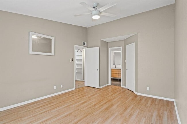 Building Photo - 1601 Faro Dr