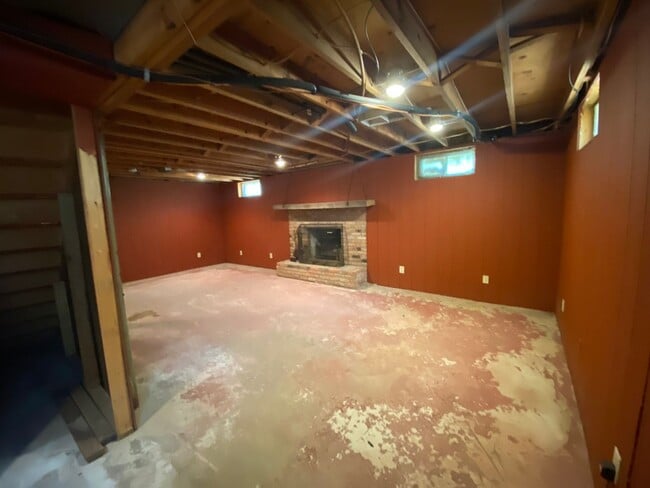 Building Photo - Coming Soon!!! Beautiful, Picture Perfect ...