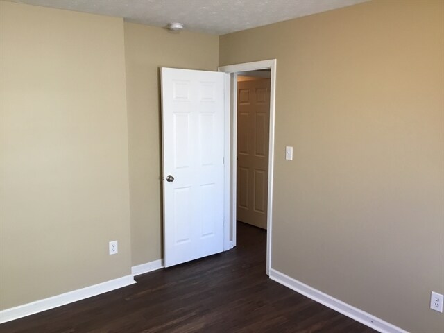 Building Photo - 12183 Carriage Stone Dr