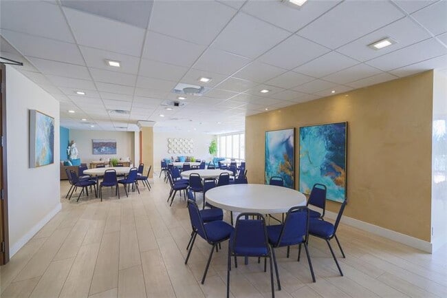 Building Photo - 3500 Galt Ocean Dr