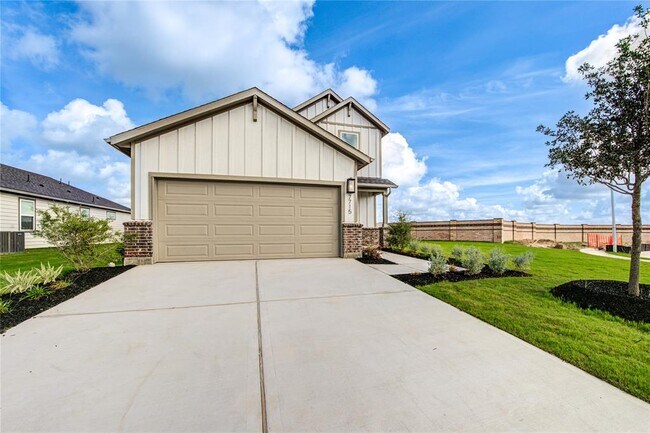 Building Photo - 7715 Primrose Myrtle Ln