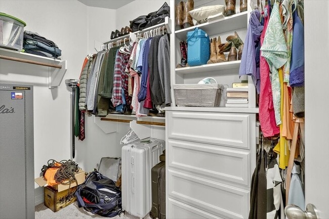 Building Photo - 2214 Cuarzo Dr