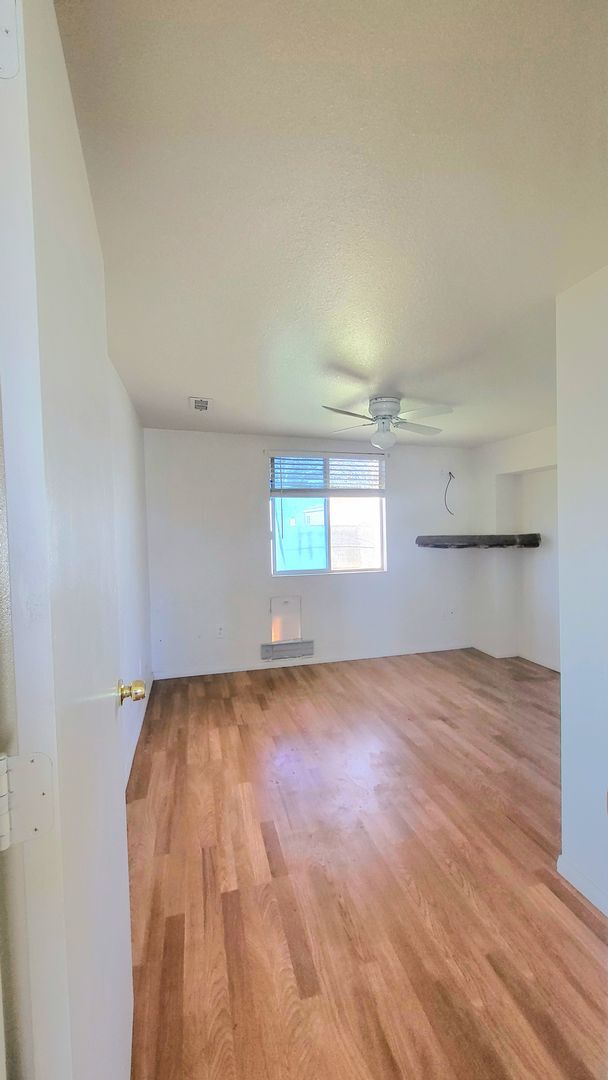 Building Photo - CALVADA VALLEY U.3 - Gamebird Rd., Unit A