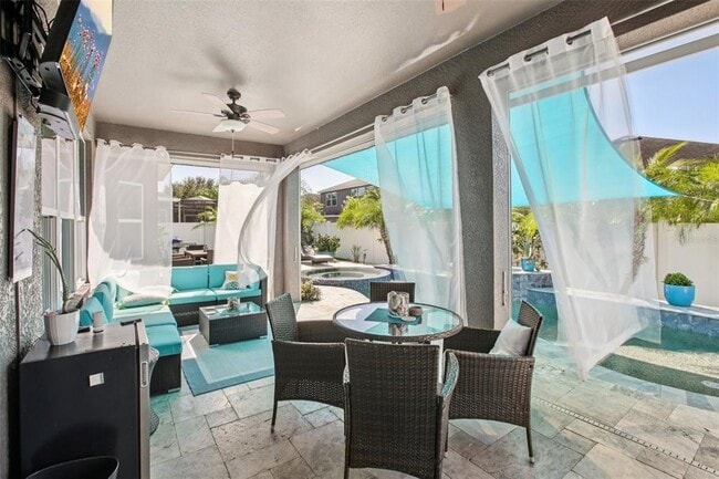 Building Photo - 2624 Kenchester Loop