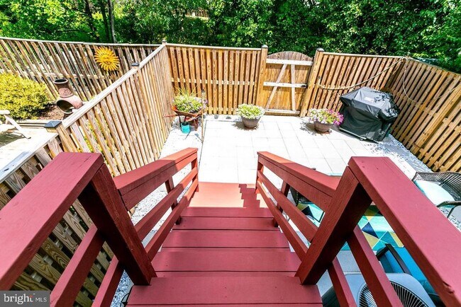 Building Photo - 13662 Barren Springs Ct