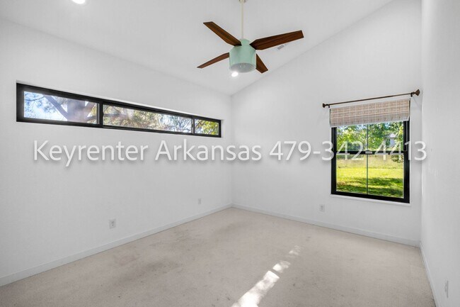 Building Photo - 4480 Trough Springs Rd