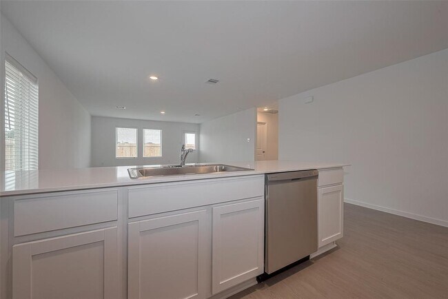 Building Photo - 433 Texas Pecan Dr