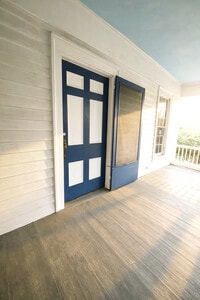 Building Photo - 820 7th Ave N