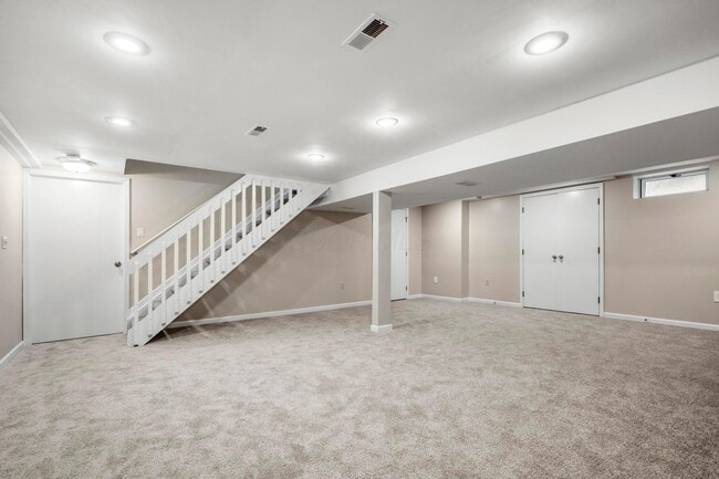 Building Photo - 7652 Cashel Ct