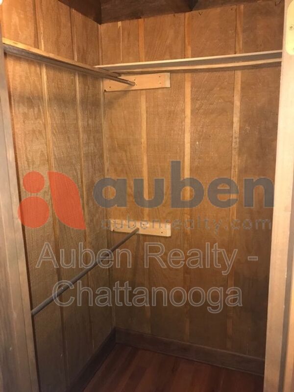 Building Photo - 2414 Briggs Ave