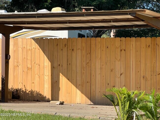 Building Photo - 11356 Renne Dr