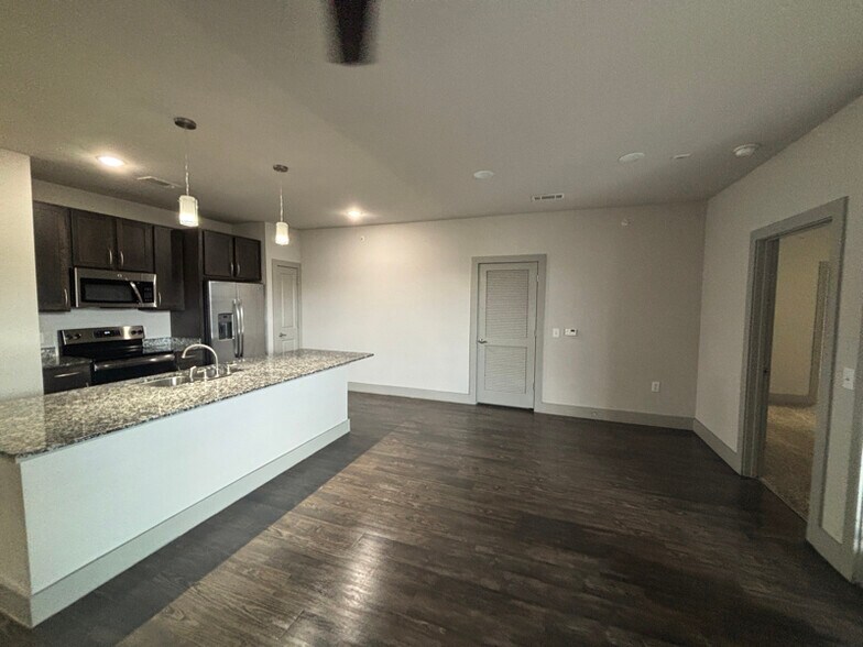 Building Photo - 20400 Marketplace Ave