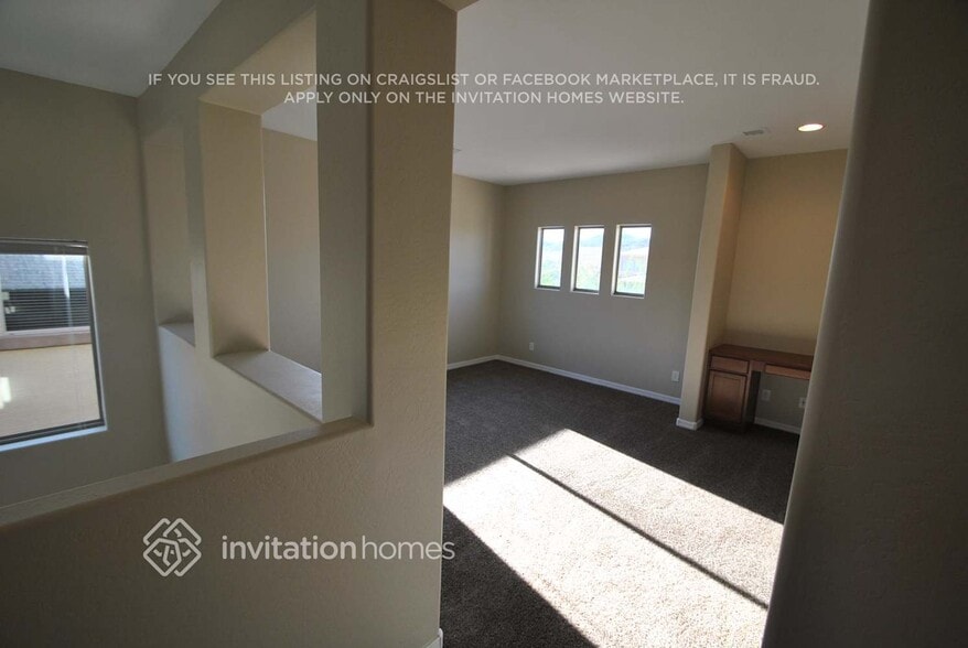 Building Photo - 29357 N 67th Dr