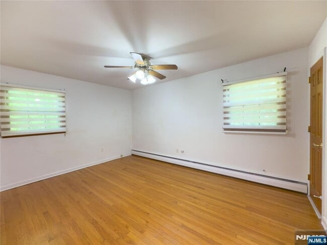 Building Photo - 19 Dearborn Dr