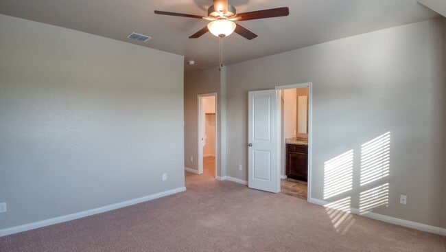 Building Photo - Where Style Meets Comfort: Elevate Your Living Experience