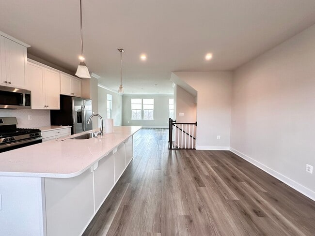 Building Photo - 4023 Purple Flora Bnd