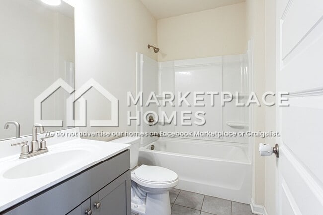 Building Photo - 3005 Westpoint Cir