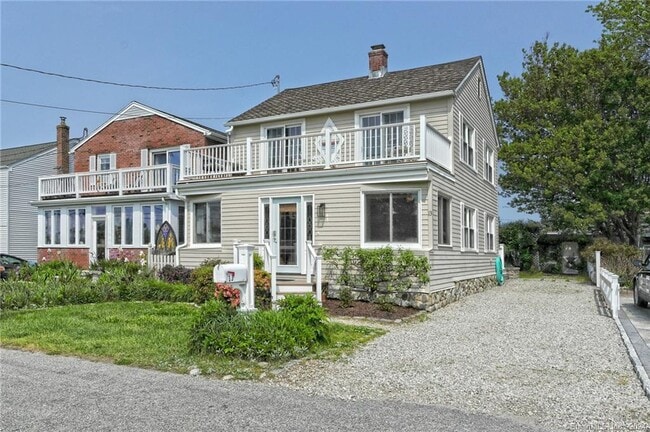 Building Photo - 13 Billows Rd