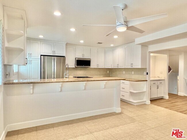 Building Photo - 13218 Fiji Way