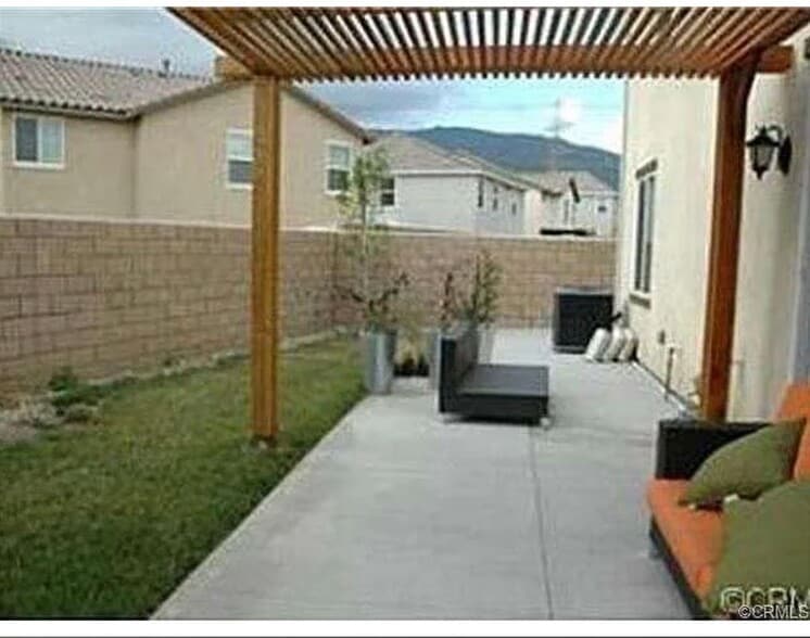 Building Photo - 5548 Hartness Court