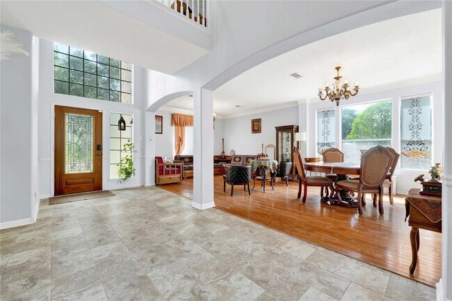 Building Photo - 23707 Hackberry Dr