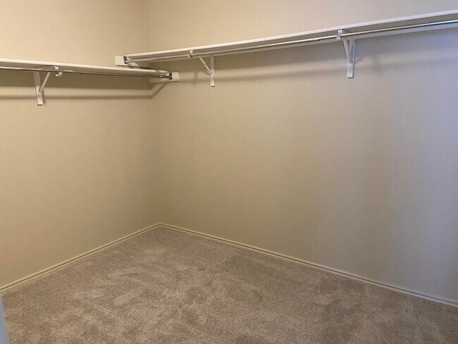 Building Photo - 3729 Bandera Ranch Rd