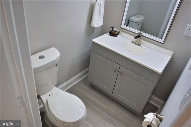 Building Photo - Charming Restored 5BR, 3.5BA Colonial Minutes from D.C.